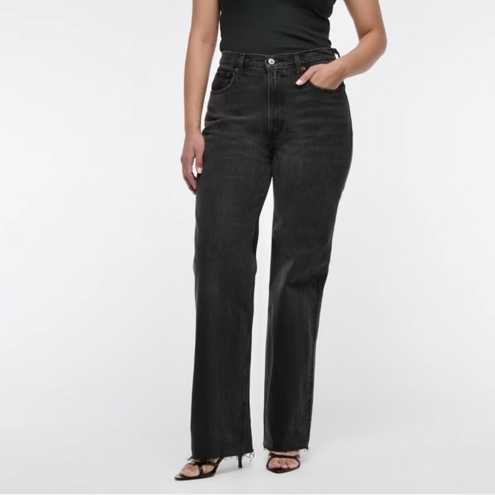 NWT Abercrombie & Fitch- The 90's Relaxed Jeans- High Rise- Washed Black Raw Hem - Picture 10 of 15